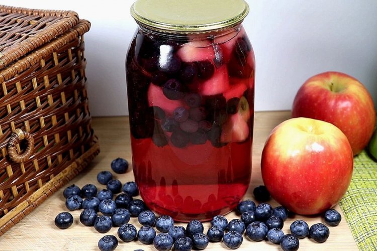 Heidelbeer-Apfel-Kompott für den Winter