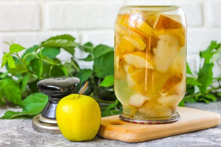 Apple-Pear Compote for Winter
