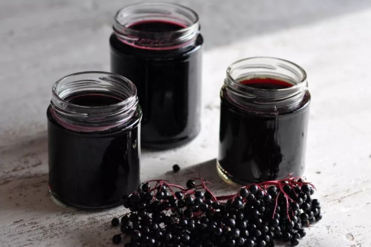 Aroniabeerensirup für den Winter