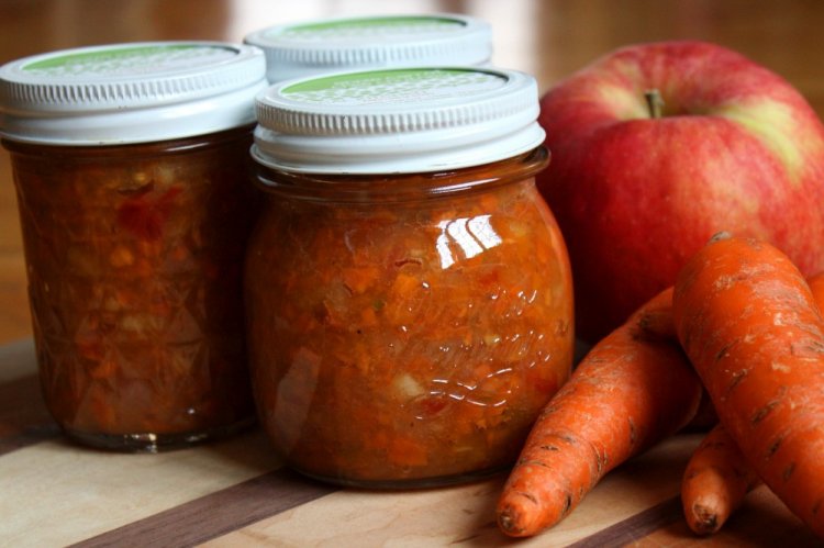 Apple and Carrot Jam