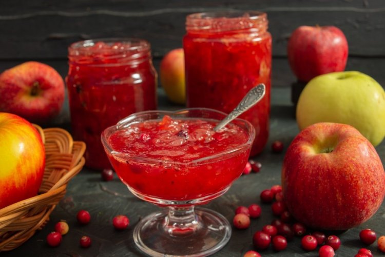 Apple and Cranberry Jam