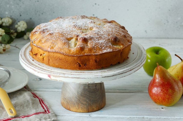 Birnen- und Apfel-Charlotte
