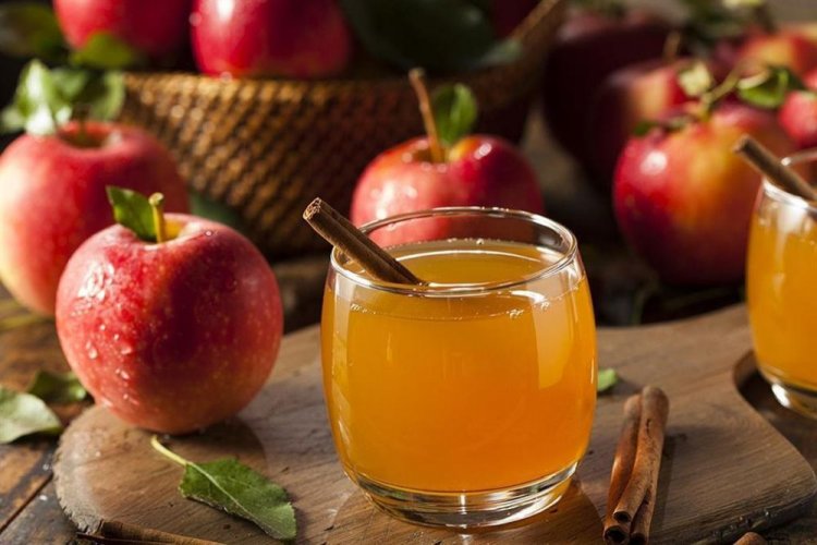 Apple Wine with Plums and Cinnamon