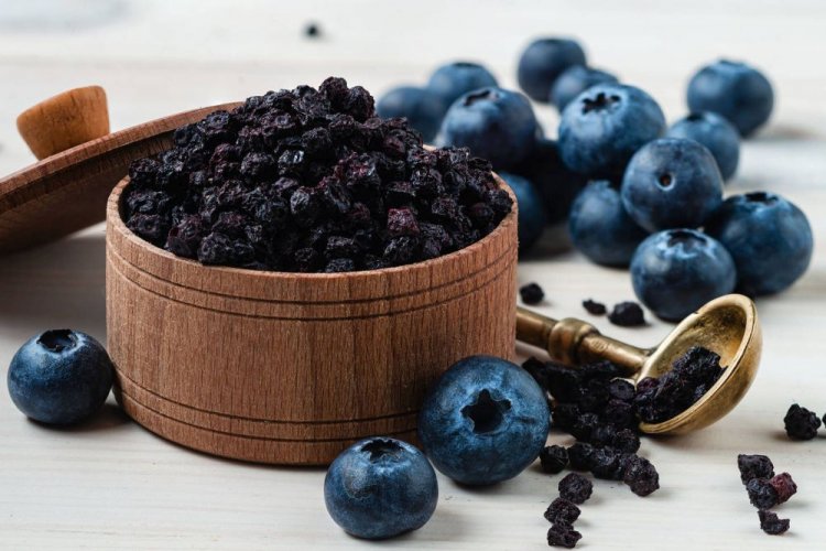 Oven-Dried Blueberries