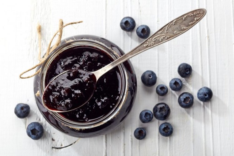 Thick Blueberry Jam with Pectin