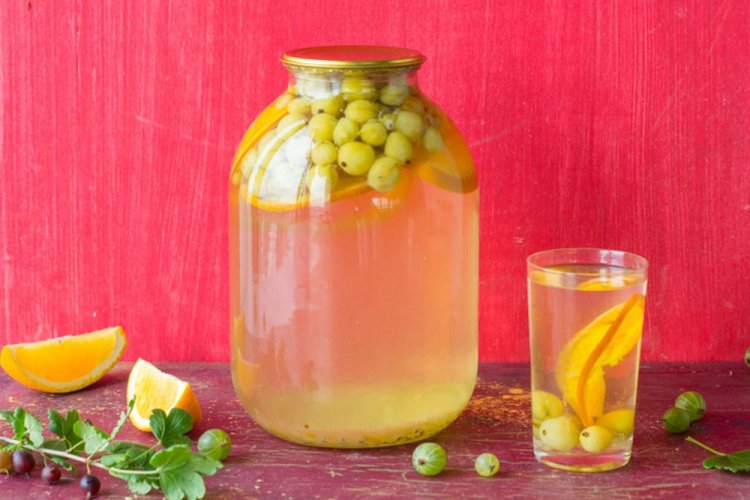 Compota de grosella verde con naranjas