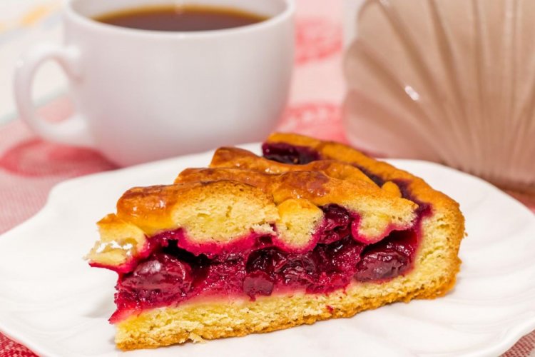 Pour-Over Cherry Cake with Fresh Yeast