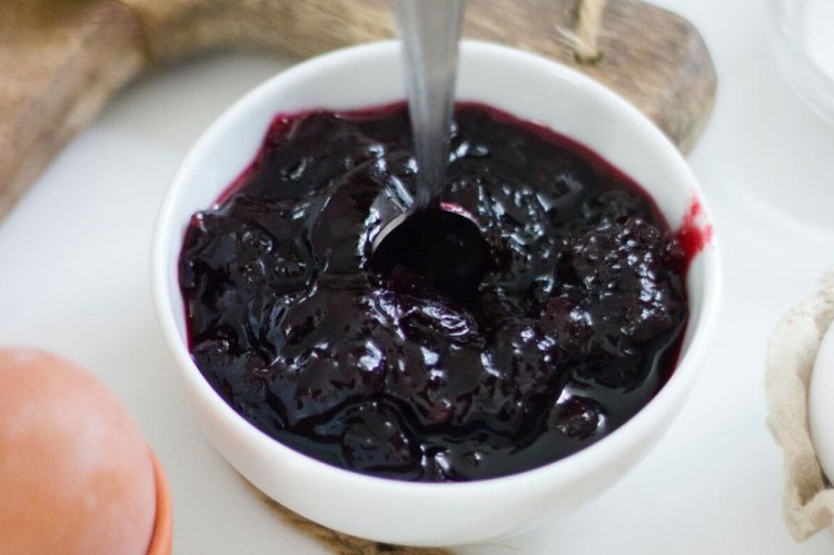 Aronia Jam with Zucchini