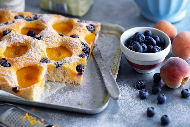 Blueberry and Peach Pie