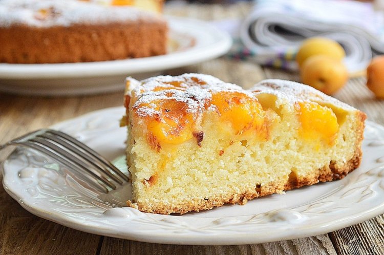 Pastel de requesón con albaricoques