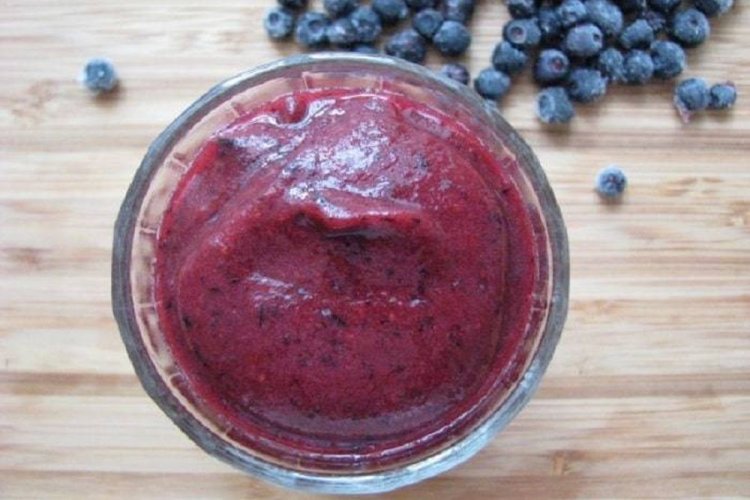 Frozen Blueberry Puree with Sugar