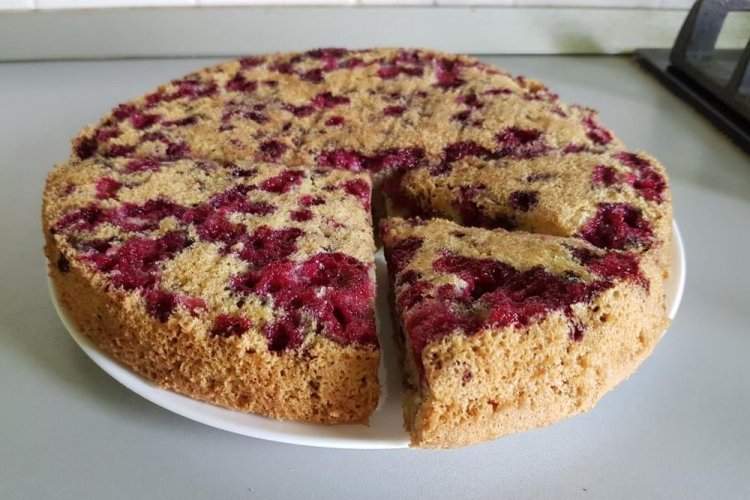 Pastel de arándano rojo con kéfir