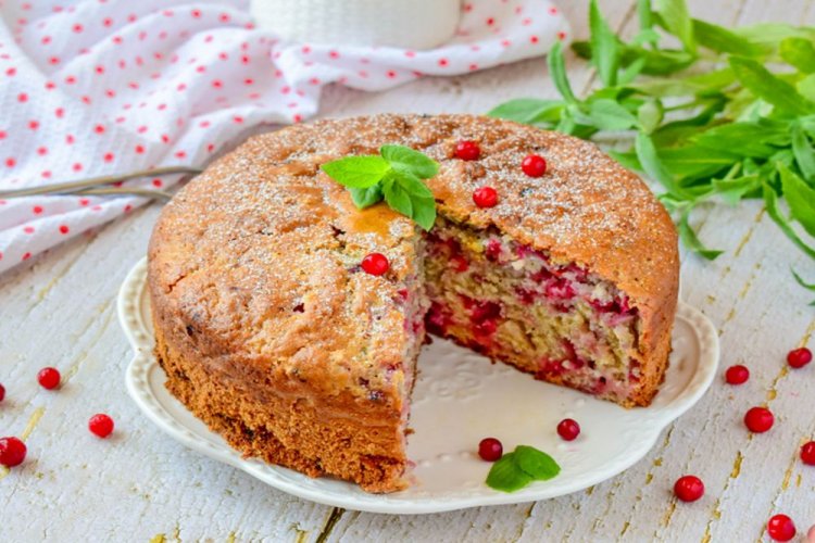 Pastel de arándano rojo y canela sin lácteos