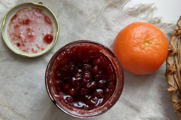 Lingonberry Jam with Orange