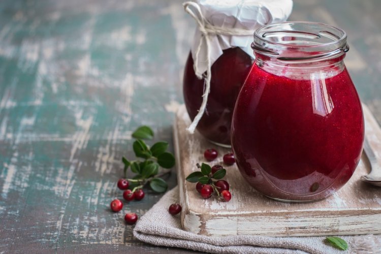 No-Cook Lingonberry Jam with Honey