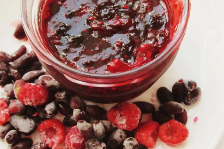 Honeysuckle and Raspberry Jam