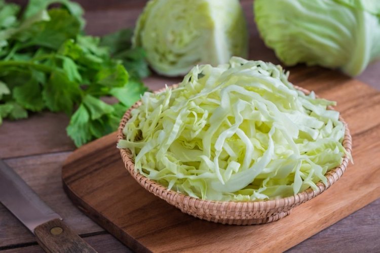 Geraspelter Kohl für den Winter