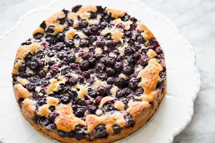 Pour-Over Blueberry Pie with Kefir