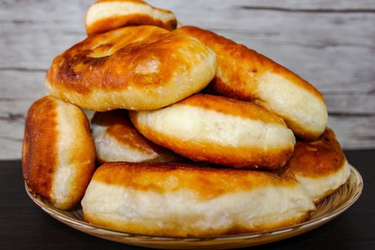 Fried Raspberry Pies with Kefir