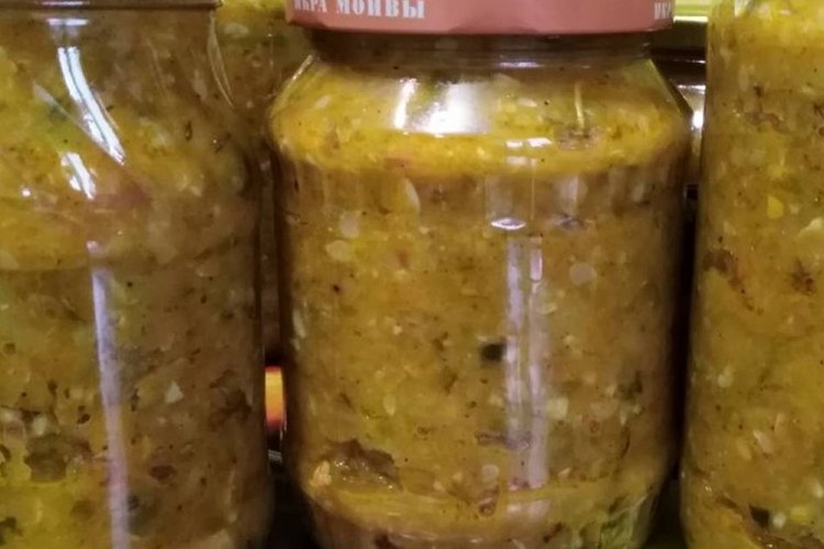 Caviar de calabacín con champiñones para el invierno