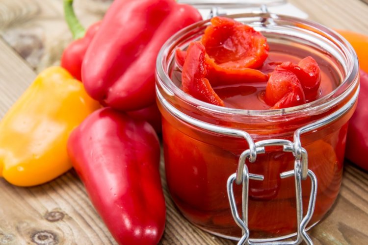 Eingelegte Paprika mit Zitronensäure