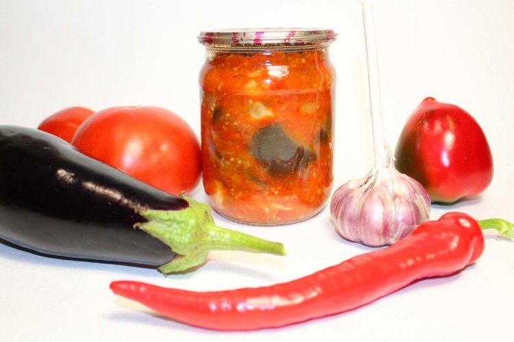 Spicy Eggplant Lecho for Winter