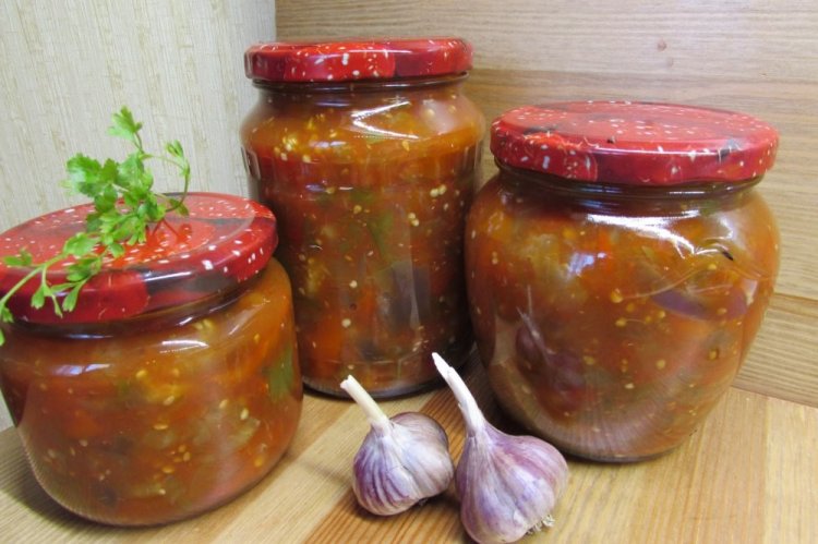 Eggplant Lecho with Apples for Winter