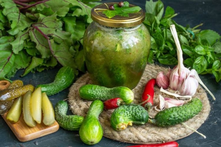 Cucumbers with Hot Pepper, Garlic, and Aromatic Herbs