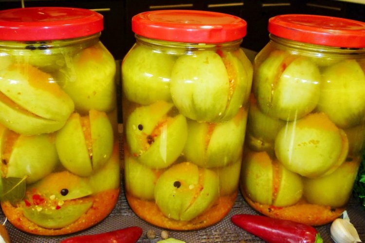 Stuffed Green Tomatoes for Winter