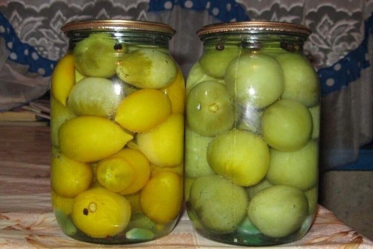 Tomates verdes picantes «Para chuparse los dedos»