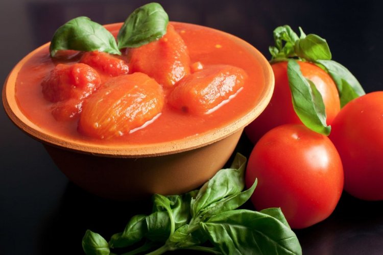 Tomates «Para chuparse los dedos» sin piel en su propio jugo