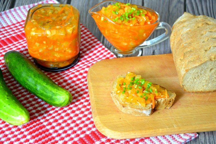 Cucumber, Carrot, and Onion Caviar for Winter