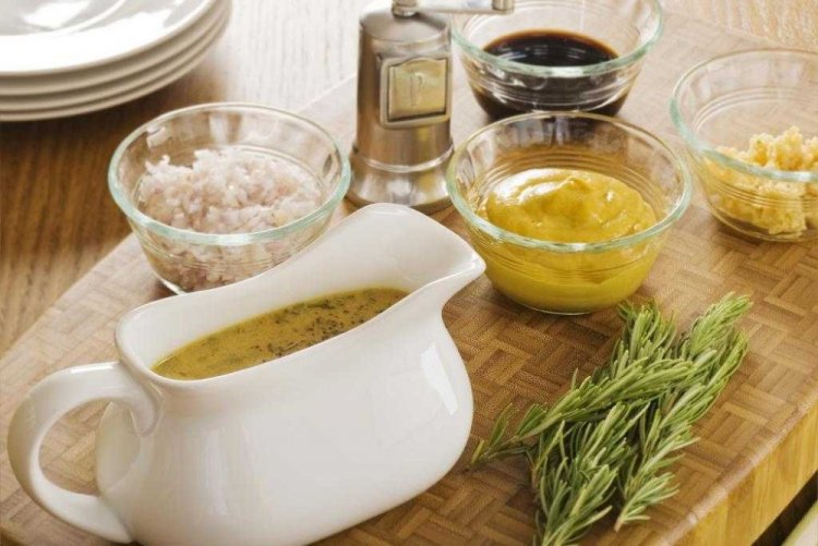 Marinade for Chicken Drumsticks with Sour Cream and Mustard