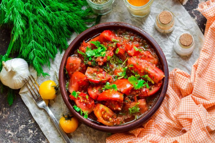 Korean-Style Tomatoes with Wine Vinegar and Soy Sauce