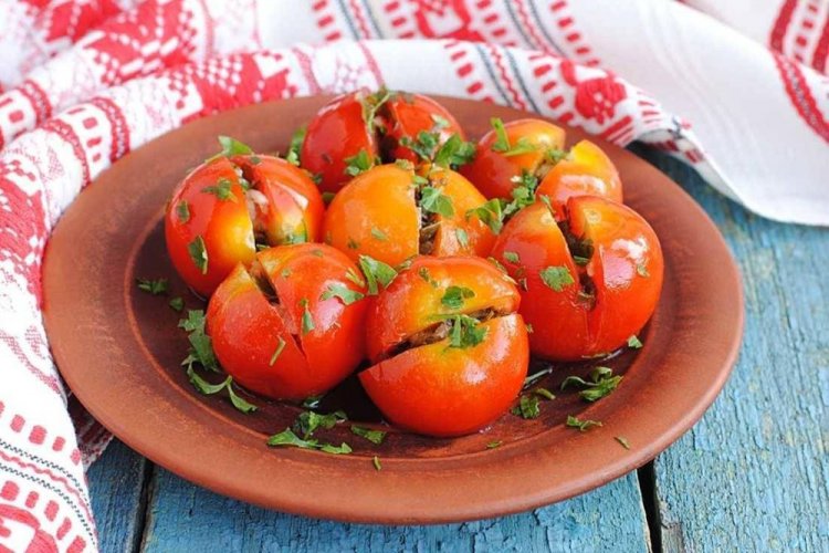 Korean-Style Tomatoes Stuffed with Garlic, Onions, and Herbs