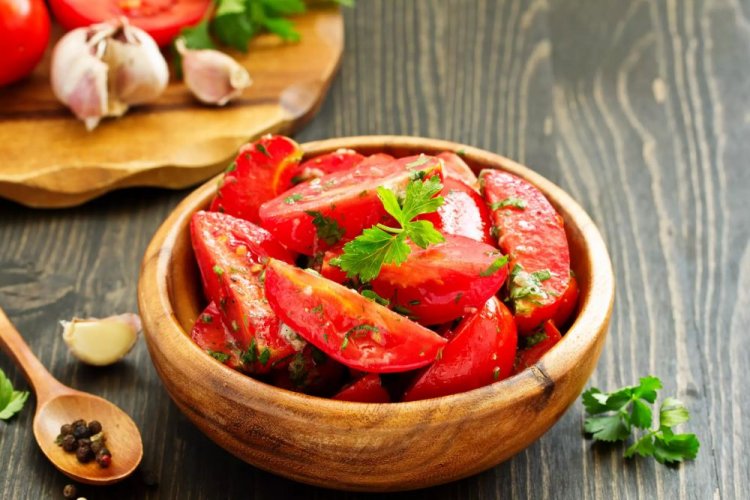Fermented Korean-Style Tomatoes with Garlic and Lemon Juice
