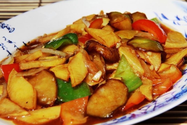 Chinese Eggplant with Potatoes