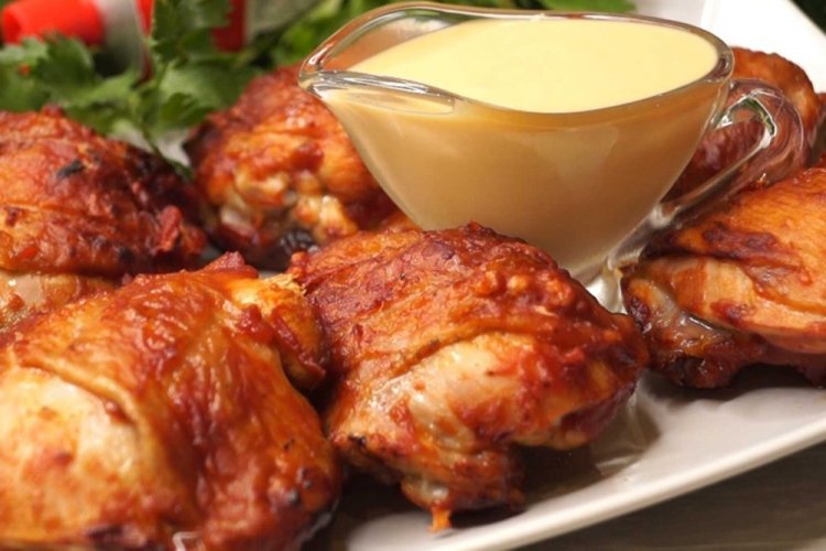 Honig-Senf-Sauce für Hähnchen