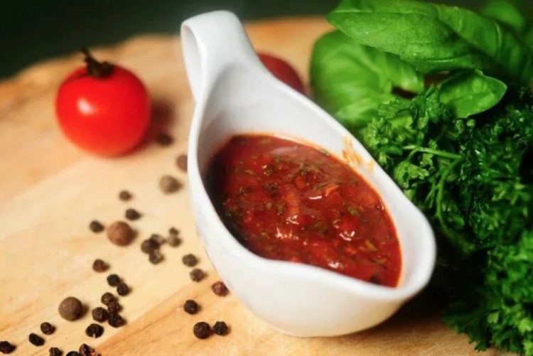 Satsibeli-Sauce für Hähnchen
