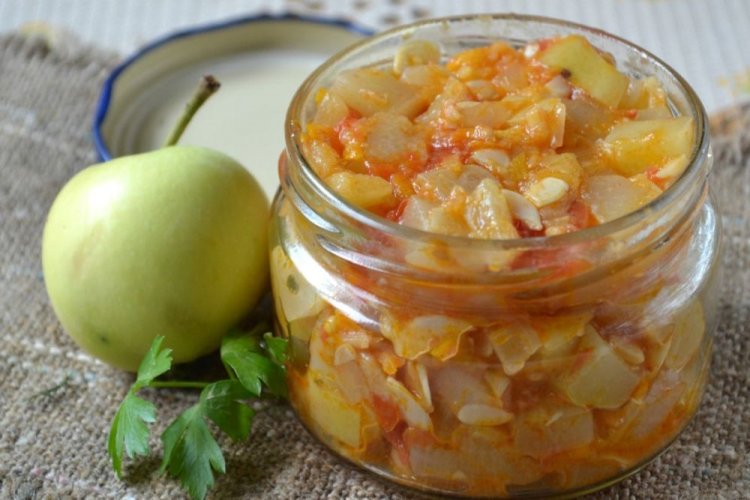 Ensalada «Uncle Ben's» de calabacín con manzanas
