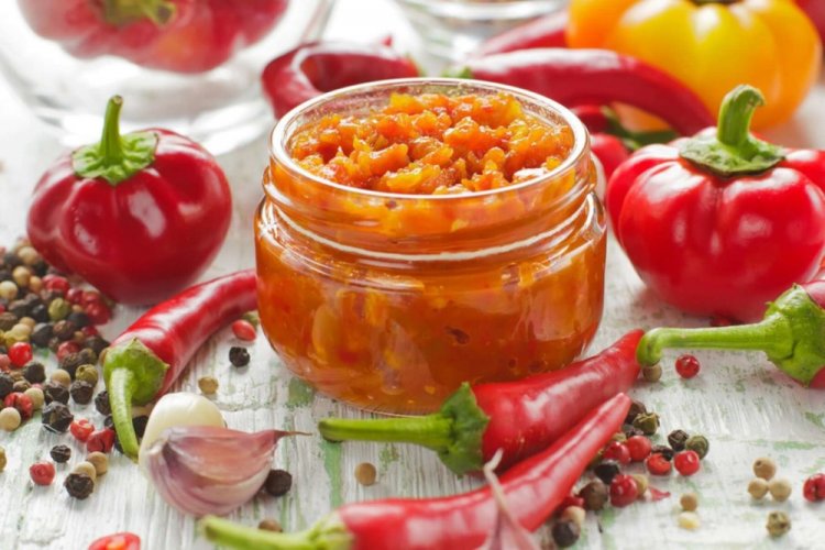 Salsa de manzana y pimiento para carne