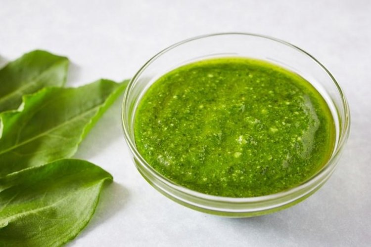 Salsa de acedera para carne