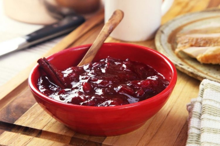 Salsa de arándanos rojos y jengibre para carne
