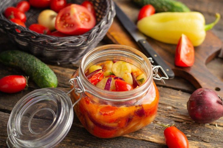 Ensalada «Donskoy» con vinagre