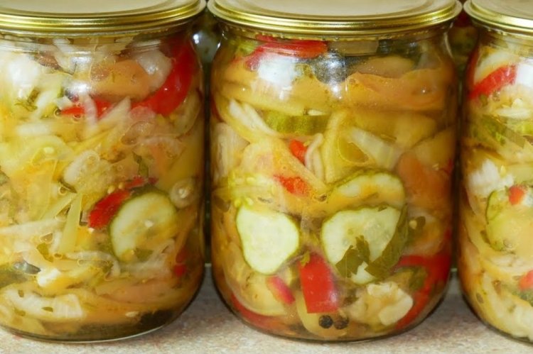 Ensalada «Donskoy» con col para el invierno