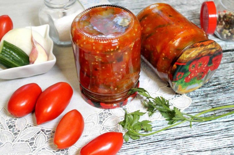 Berenjenas picantes con tomates