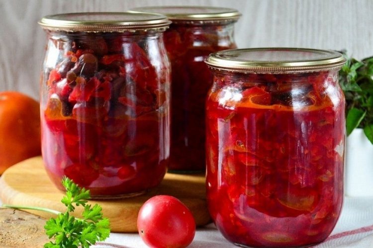 Schtschi mit Roter Bete