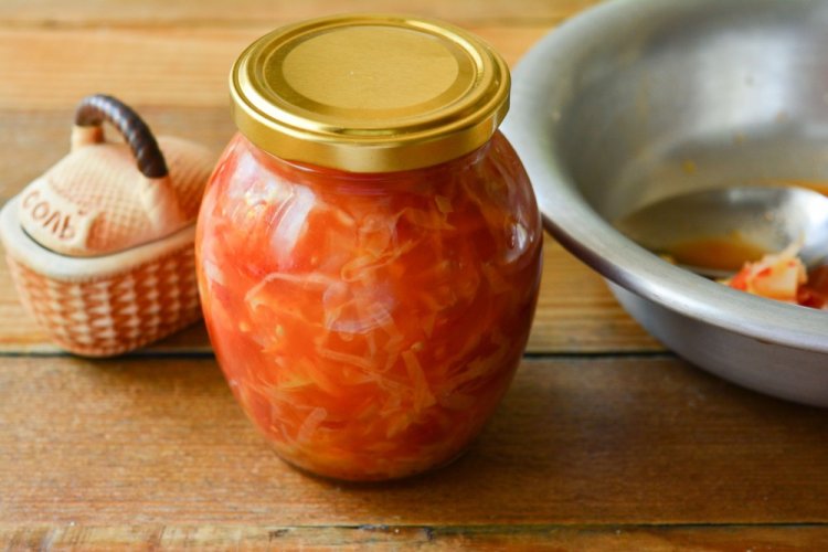 Schtschi ohne Tomaten für den Winter