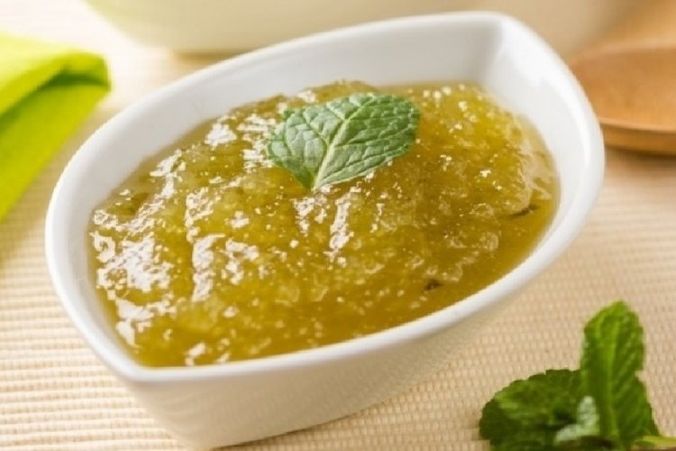 Melonenmarmelade mit Gurke und Minze