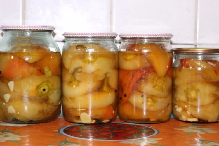 Gebratene Paprika mit Aspirin für den Winter